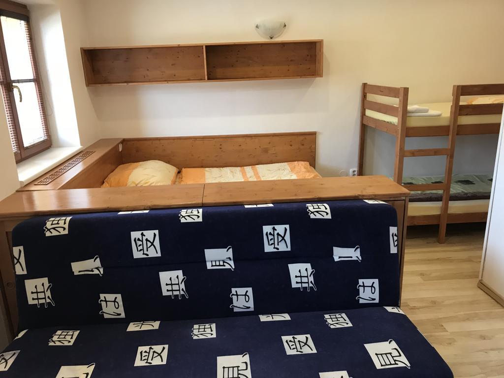 Hotel Lidicka Bouda بيتس بود سنيزكو المظهر الخارجي الصورة