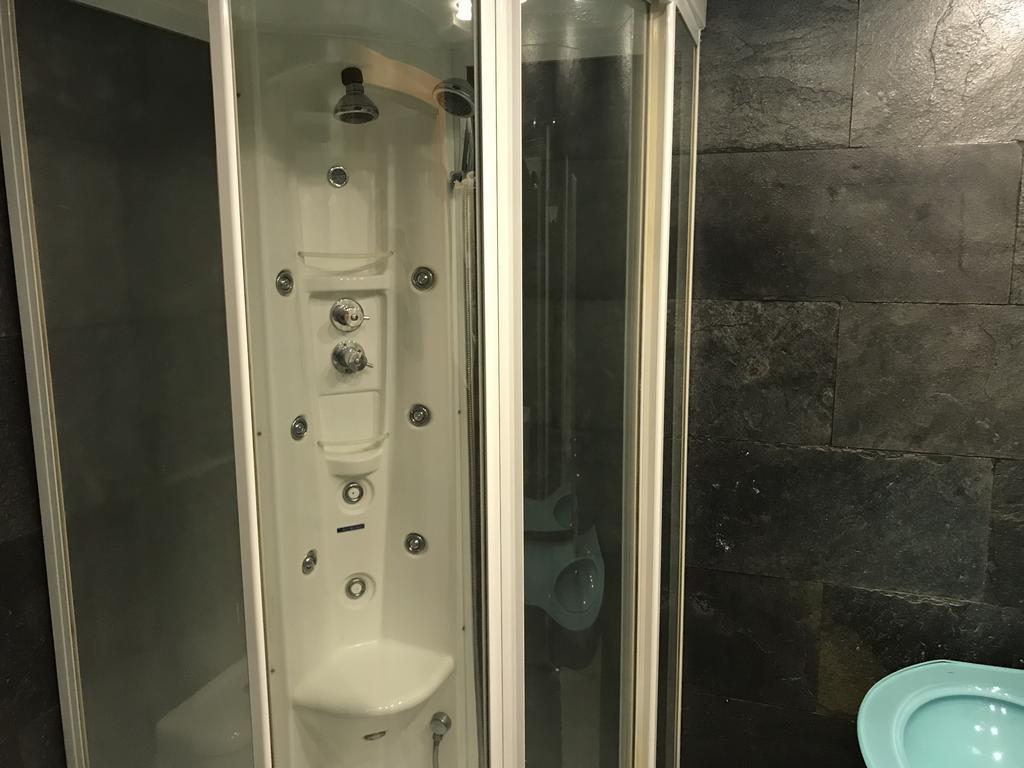 Hotel Lidicka Bouda بيتس بود سنيزكو المظهر الخارجي الصورة